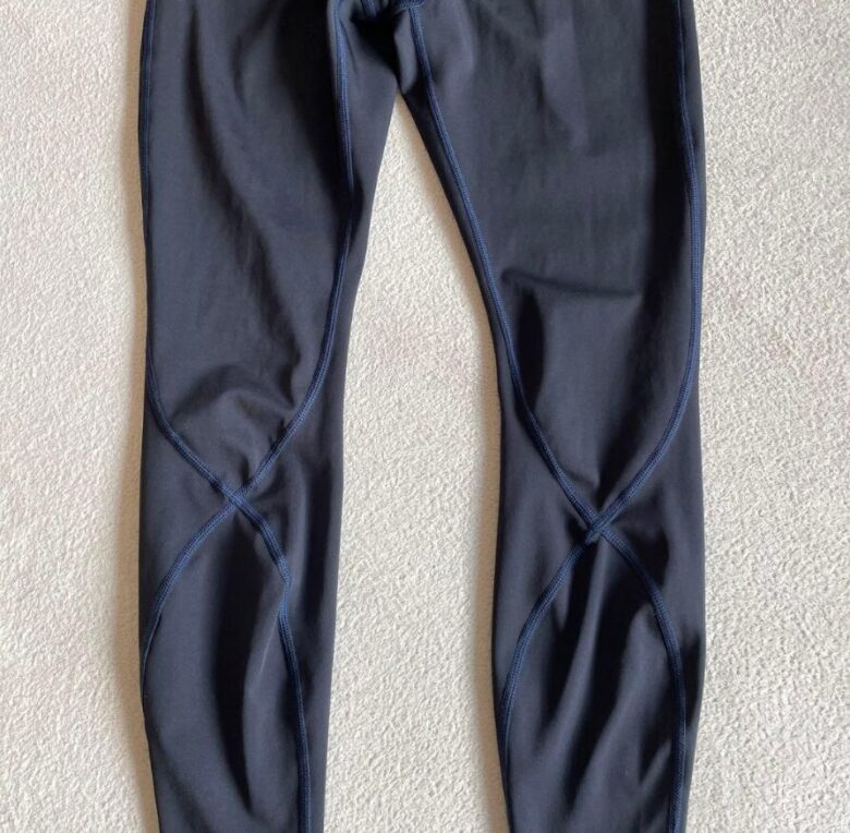 ワークマンFind-Outアクションセーブレギンスの画像